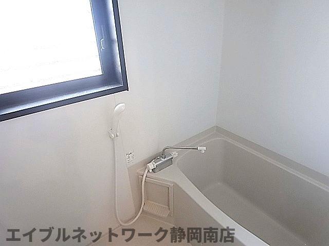 バス・シャワールーム　日々の暮らしに欠かせないお風呂です