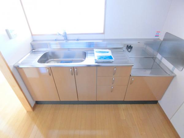 キッチン　写真は別のお部屋のイメージです　現況優先