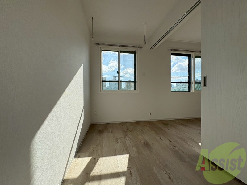その他部屋・スペース　広々していて使いやすい洋室になっていました！