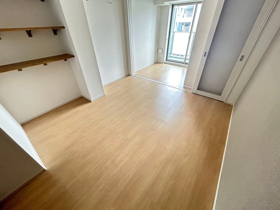 居室・リビング　※別部屋の写真です