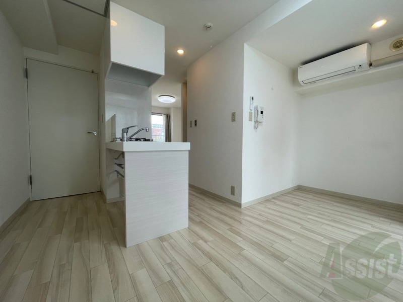 居室・リビング　どう家具を配置しようか考えるのも楽しみですね。