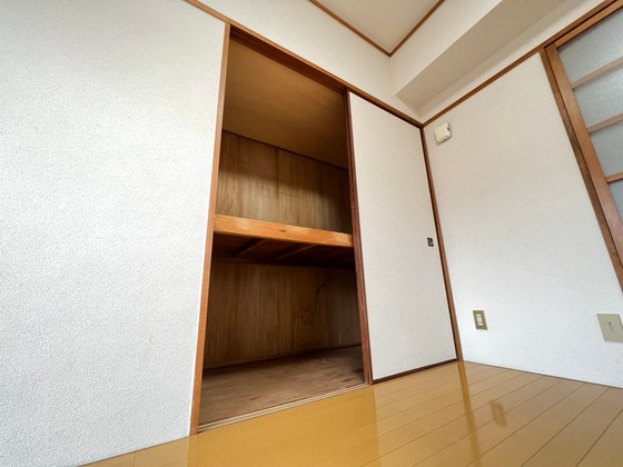 収納　※別部屋の写真です