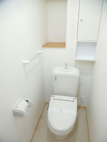 トイレ　落ち着いたトイレです