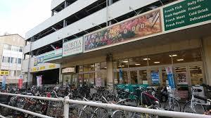 スーパー　フレッシュフードモリヤ旭ヶ丘店（スーパー）まで737m