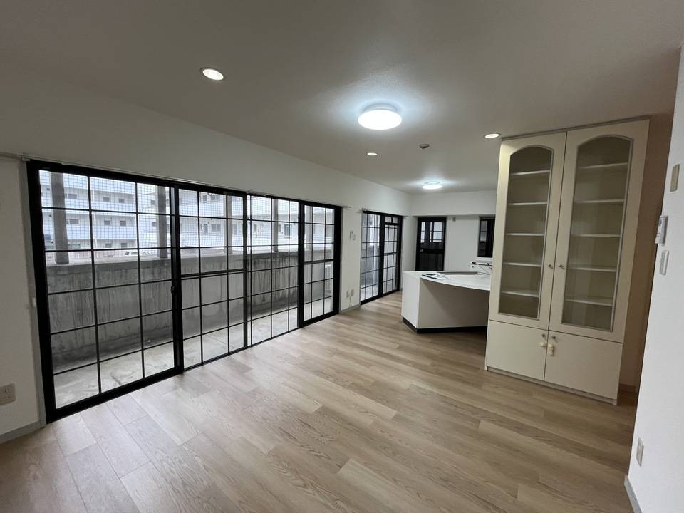 居室・リビング　リビング