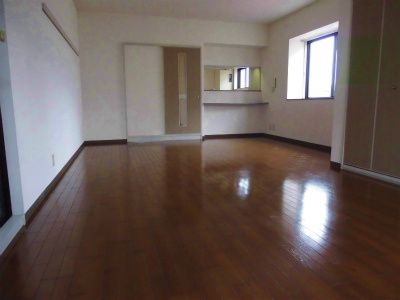 居室・リビング　色々置けますね