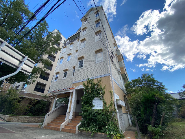 建物外観　神戸市東灘区御影郡家１丁目「甲柔館アパート」