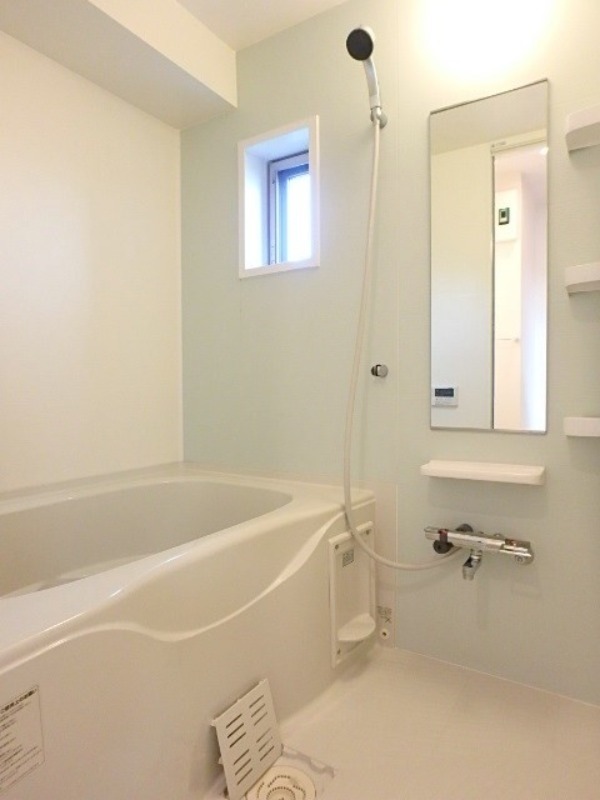 バス・シャワールーム　図面と現状に相違がある場合には現状を優先