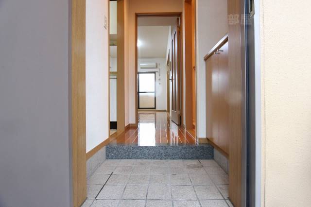 玄関　５０３号室流用