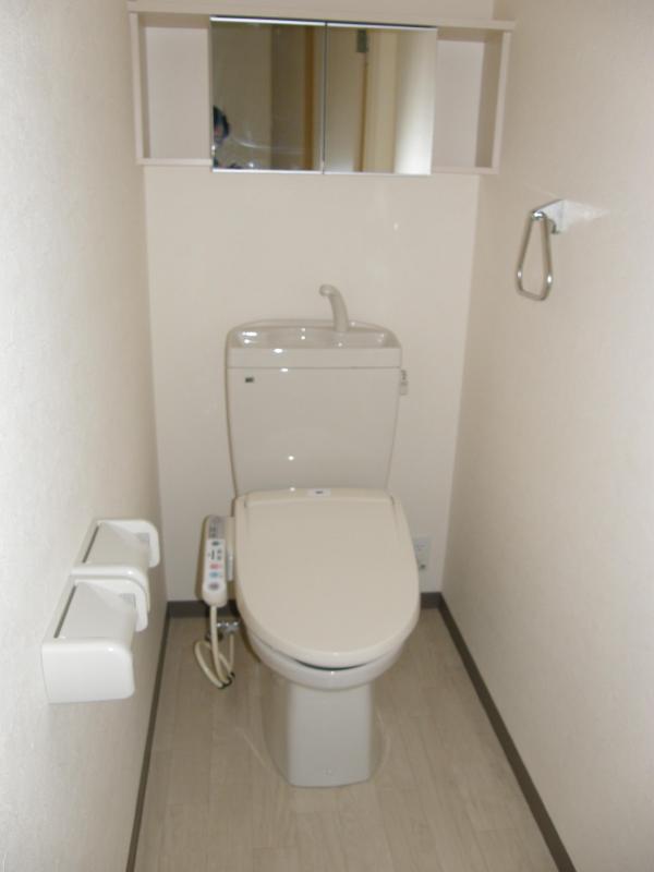 トイレ　トイレ