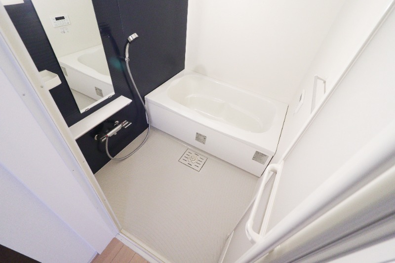 バス・シャワールーム　図面と現状に相違がある場合には現状を優先