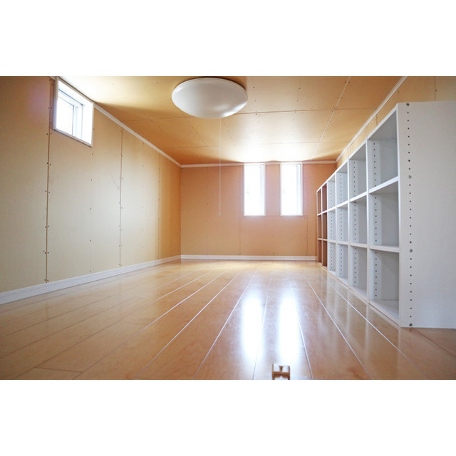 居室・リビング　１階トイレ