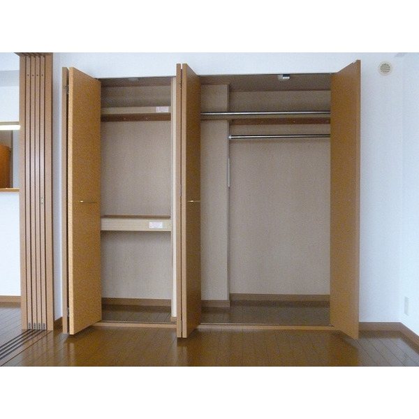 収納　写真は同型タイプ