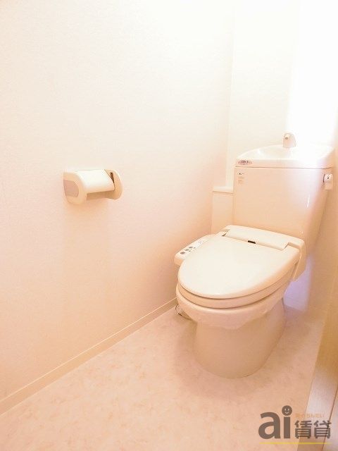 トイレ　※別号室写真です。