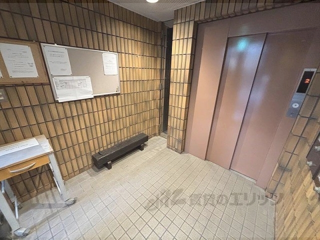 ロビー　ロビー