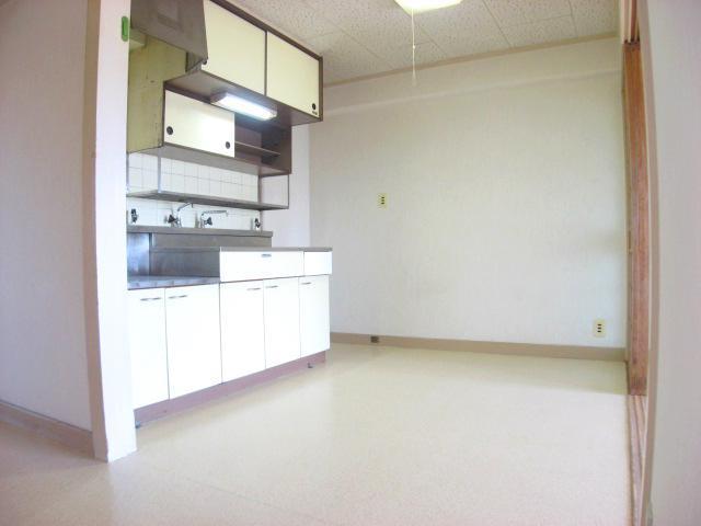 キッチン　松山市小坂　小坂ハイツ　ＤＫ６帖