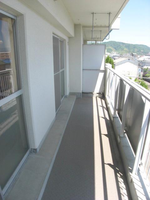 その他　松山市小坂　小坂ハイツ　バルコニー