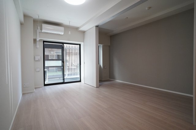 居室・リビング　居間※別部屋参考写真