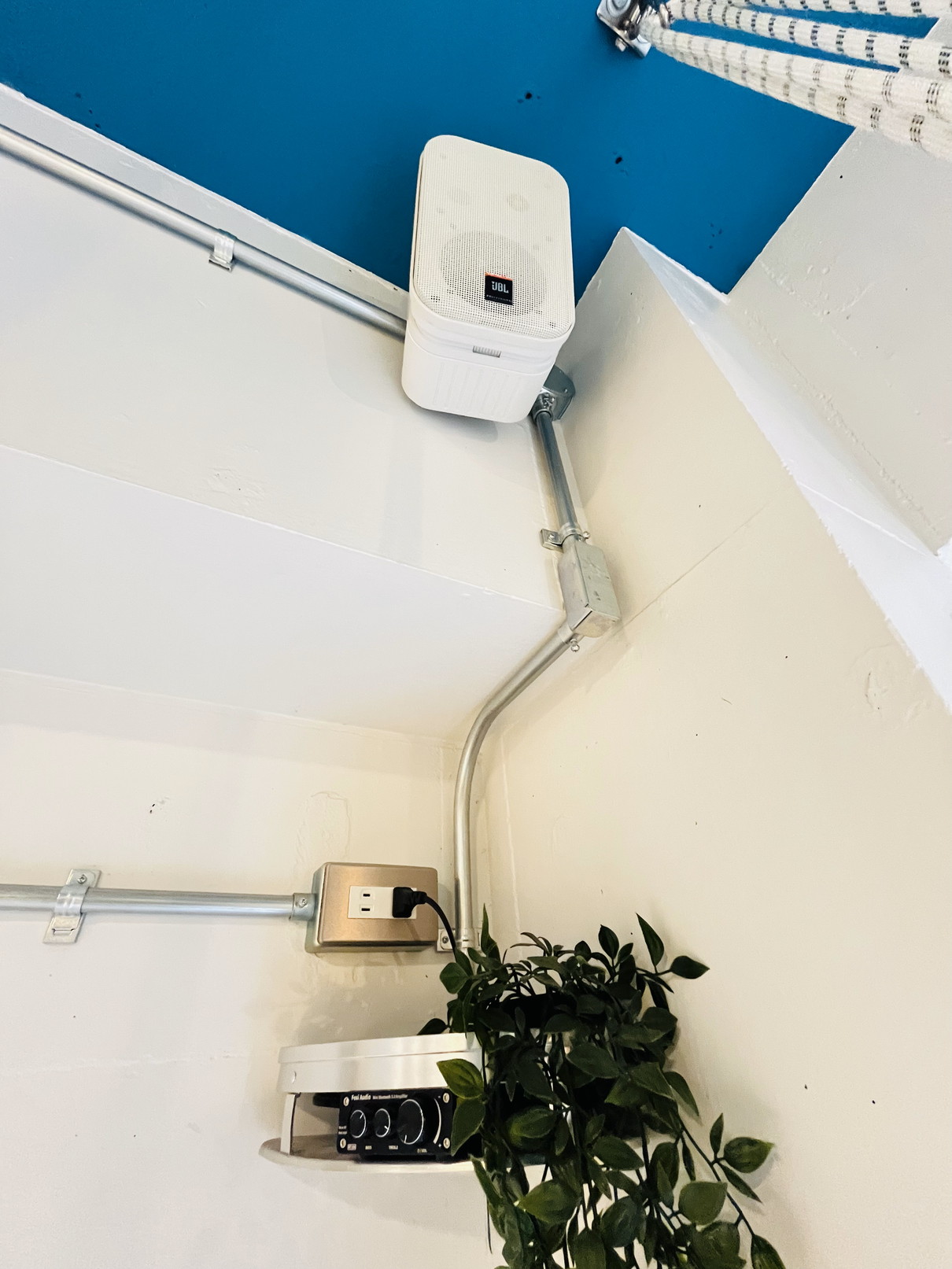 その他設備　高性能スピーカー　Wifi で飛ばせます