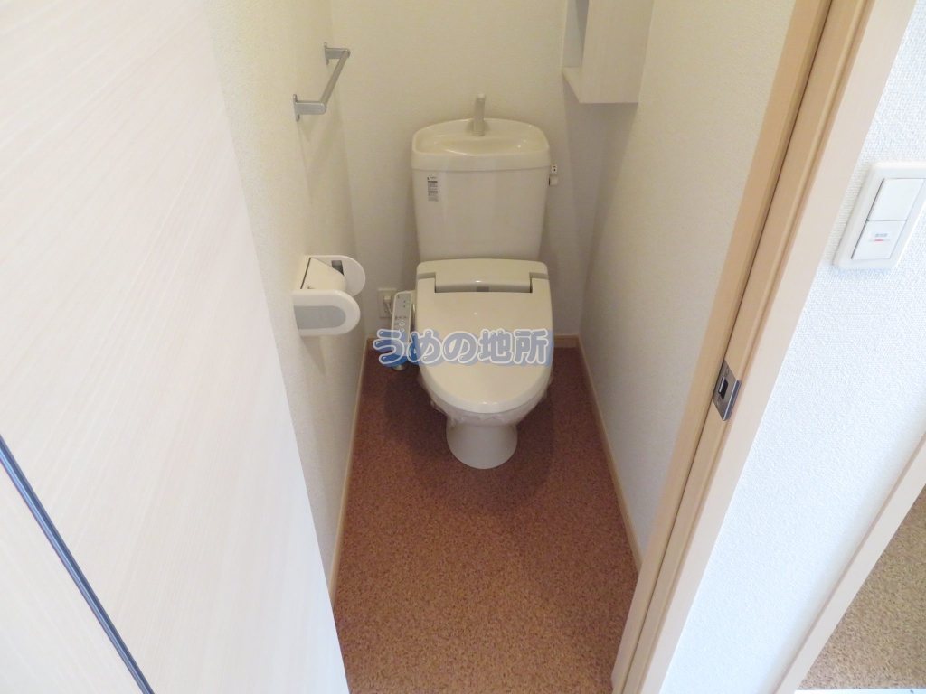 トイレ　トイレ