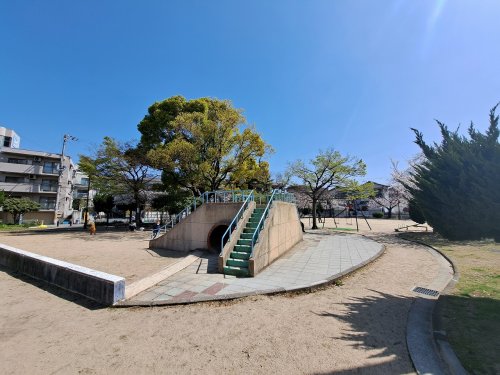 公園　西畑公園（甲子園七番町）（公園）まで181m