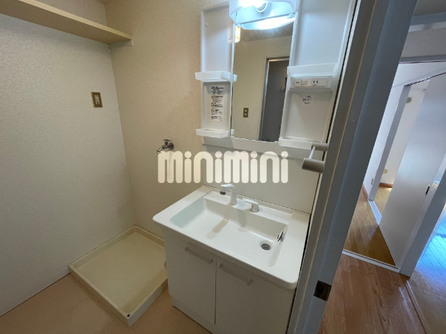 洗面設備　洗面化粧台あり