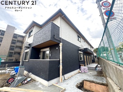 建物外観　居住者専用のごみ置き場があります。