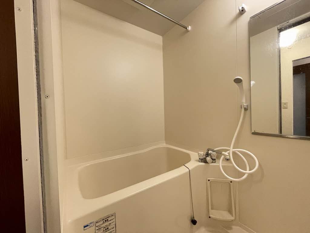 バス・シャワールーム　浴室