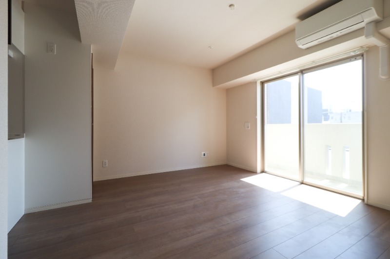 居室・リビング　図面と現状に相違がある場合には現状を優先