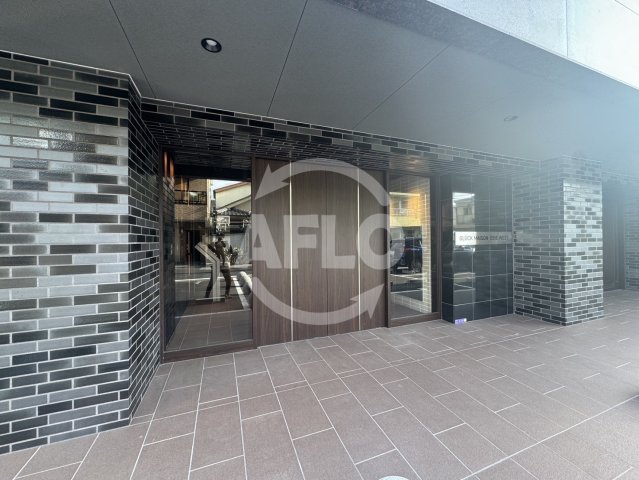 エントランス　Alivis野田阪神　エントランス