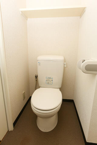 トイレ　同タイプ参考写真