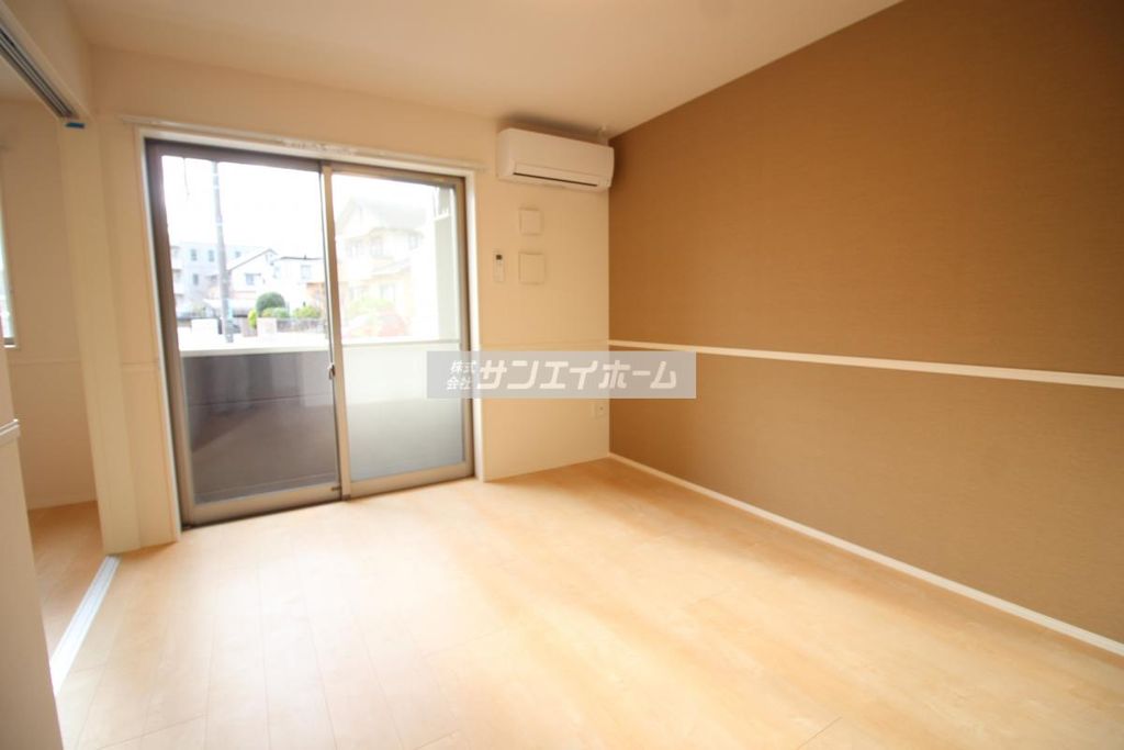 居室・リビング　同仕様