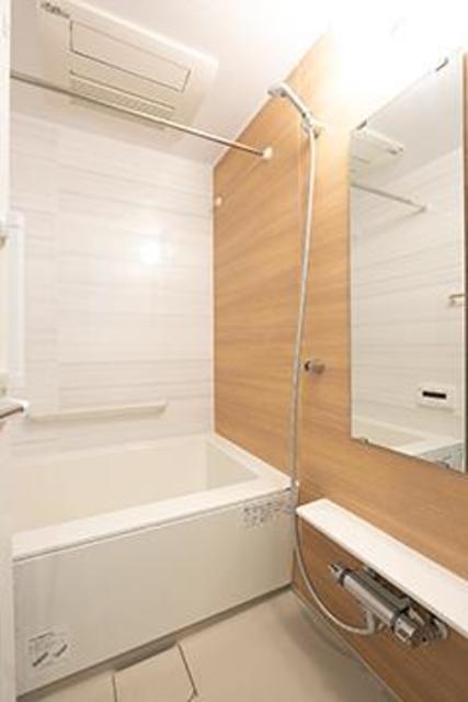 バス・シャワールーム　※写真は同タイプ住戸です。