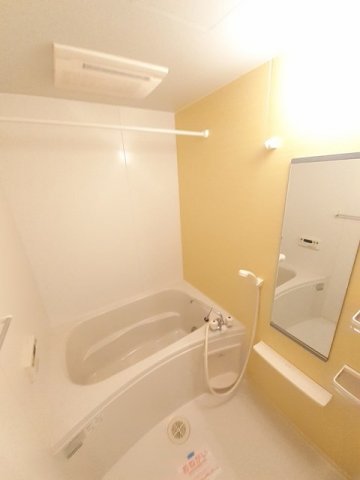 バス・シャワールーム　日々の暮らしに欠かせないお風呂です