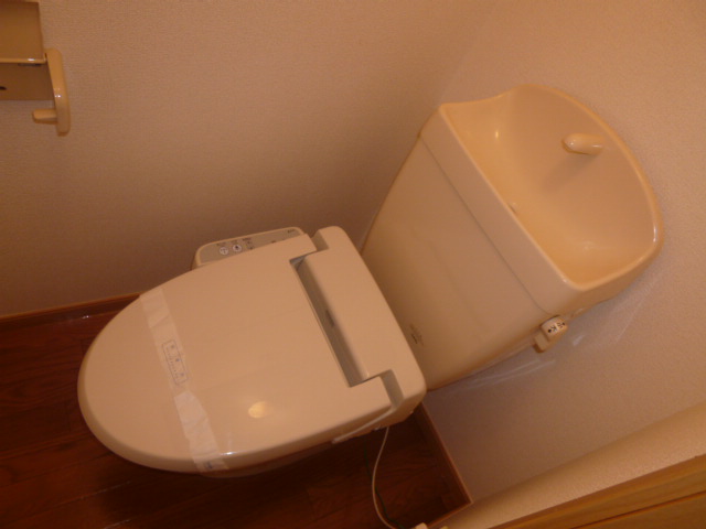 トイレ　シャワー付きトイレ