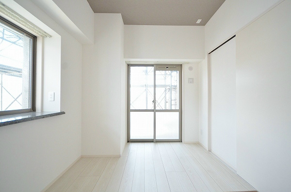 その他部屋・スペース　洋室5.8帖