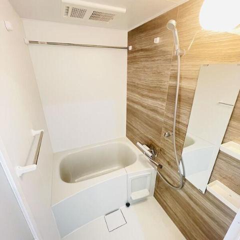 バス・シャワールーム　バス（イメージ）