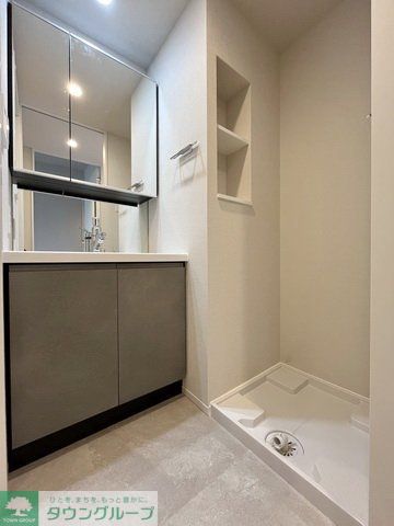 洗面設備　収納