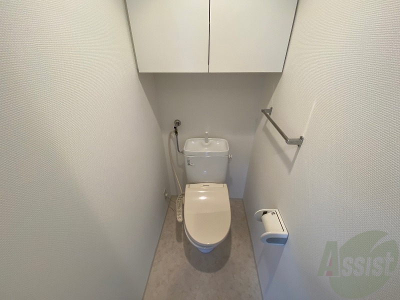 トイレ　ウォシュレット機能がついたトイレ。安心して使用できますね。