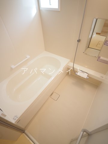 バス・シャワールーム　ゆったり過ごせるお風呂です