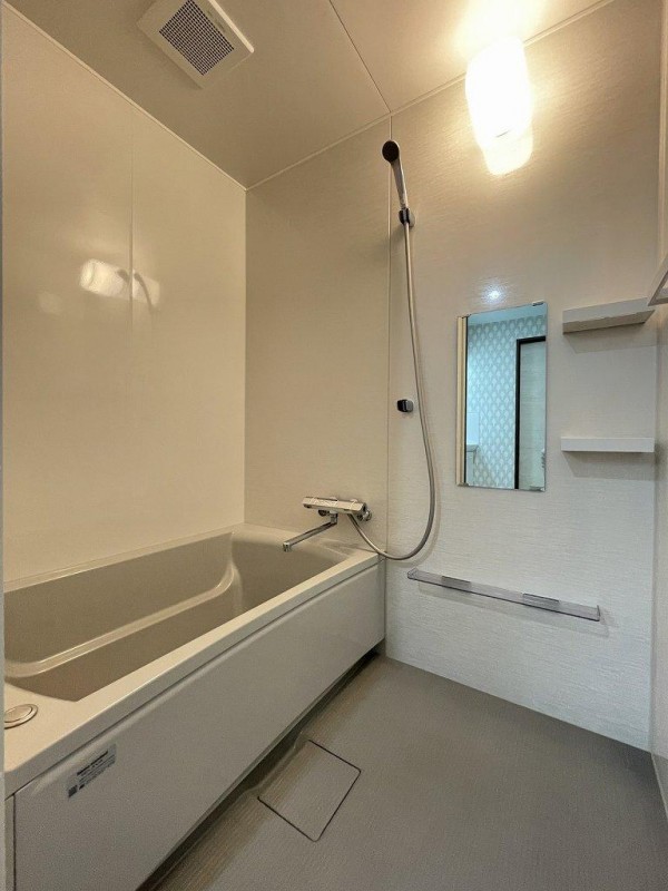バス・シャワールーム　浴室