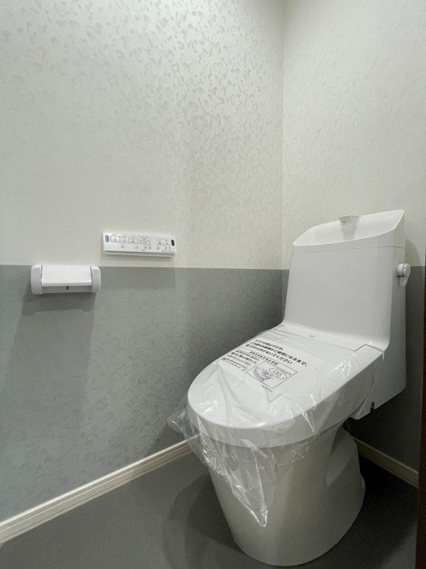 トイレ　トイレ