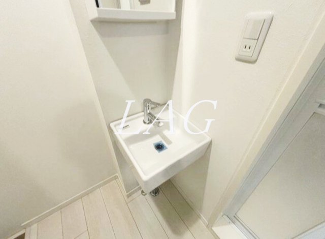 洗面設備　洗面台です。