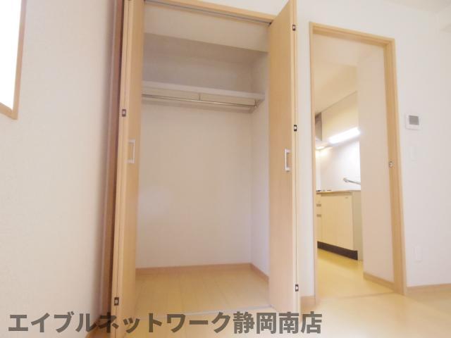 収納　ちょっとした収納スペースも充実しています