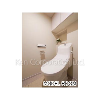 トイレ　同タイプ13階のお部屋を撮影。仕様が異なることがあります。