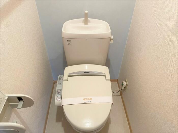 トイレ　トイレ