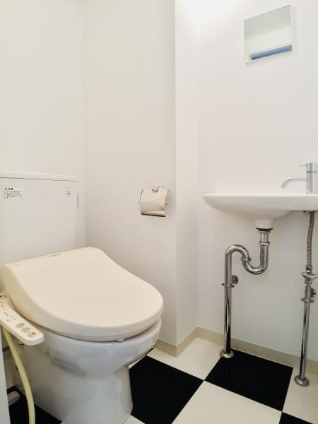 トイレ　シンプルで使いやすいトイレです