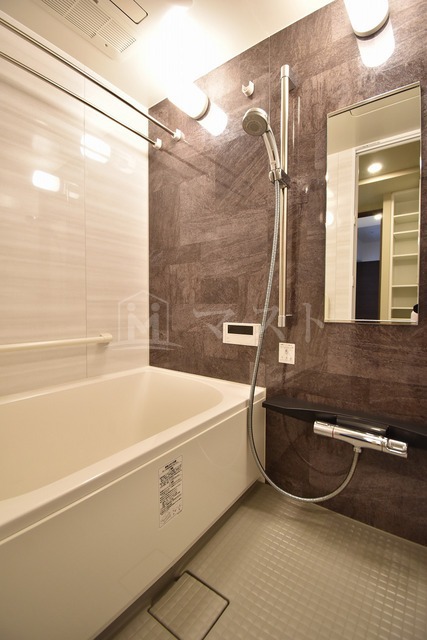 バス・シャワールーム　※建物内別間取参考写真