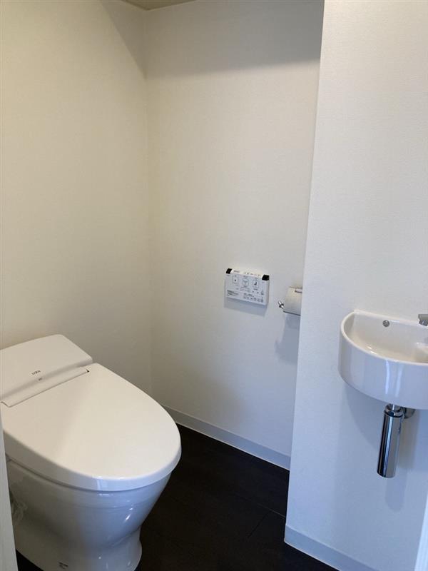 トイレ　ゆったりとした空間のトイレです