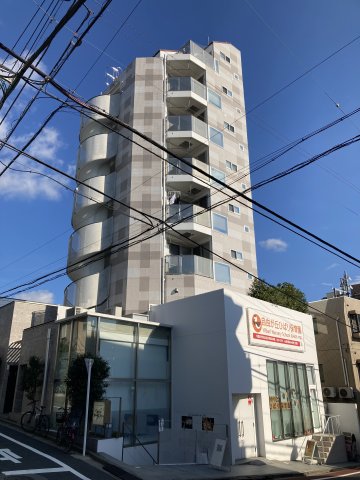 建物外観　外観は落ち着いています